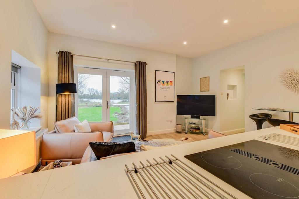 The Hideaway @ Flagham Cottage. Malmesbury Buitenkant foto